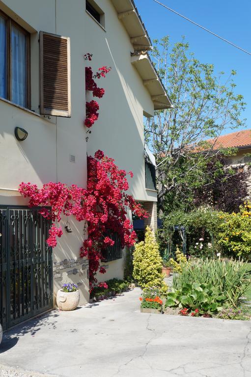 Bed and Breakfast Il Giardino Penne Екстер'єр фото